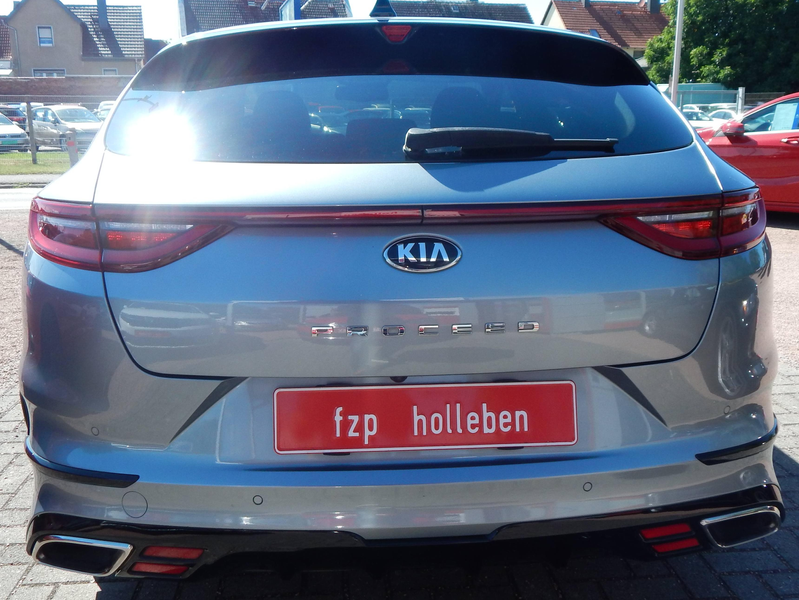 Kia ProCeed / pro_cee'd GT — photo 4