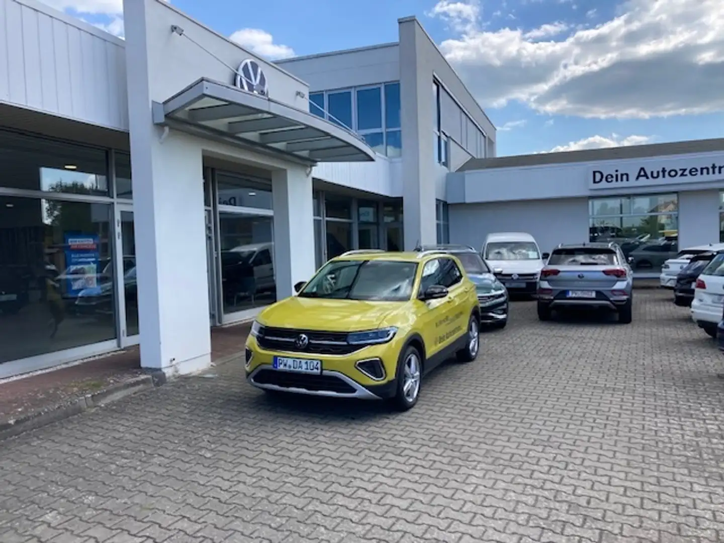 Volkswagen T-Cross 1.0 TSI Style Gelb - 2