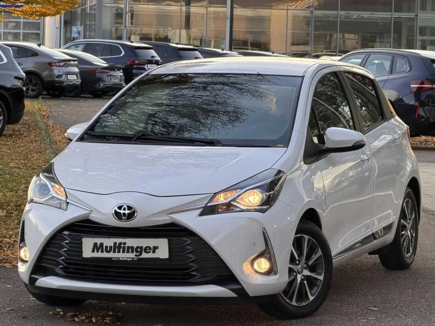 Toyota Yaris 1,5-Dual-VVT-iE Y20+Kamera+Klimaautomatik Blanc - 2