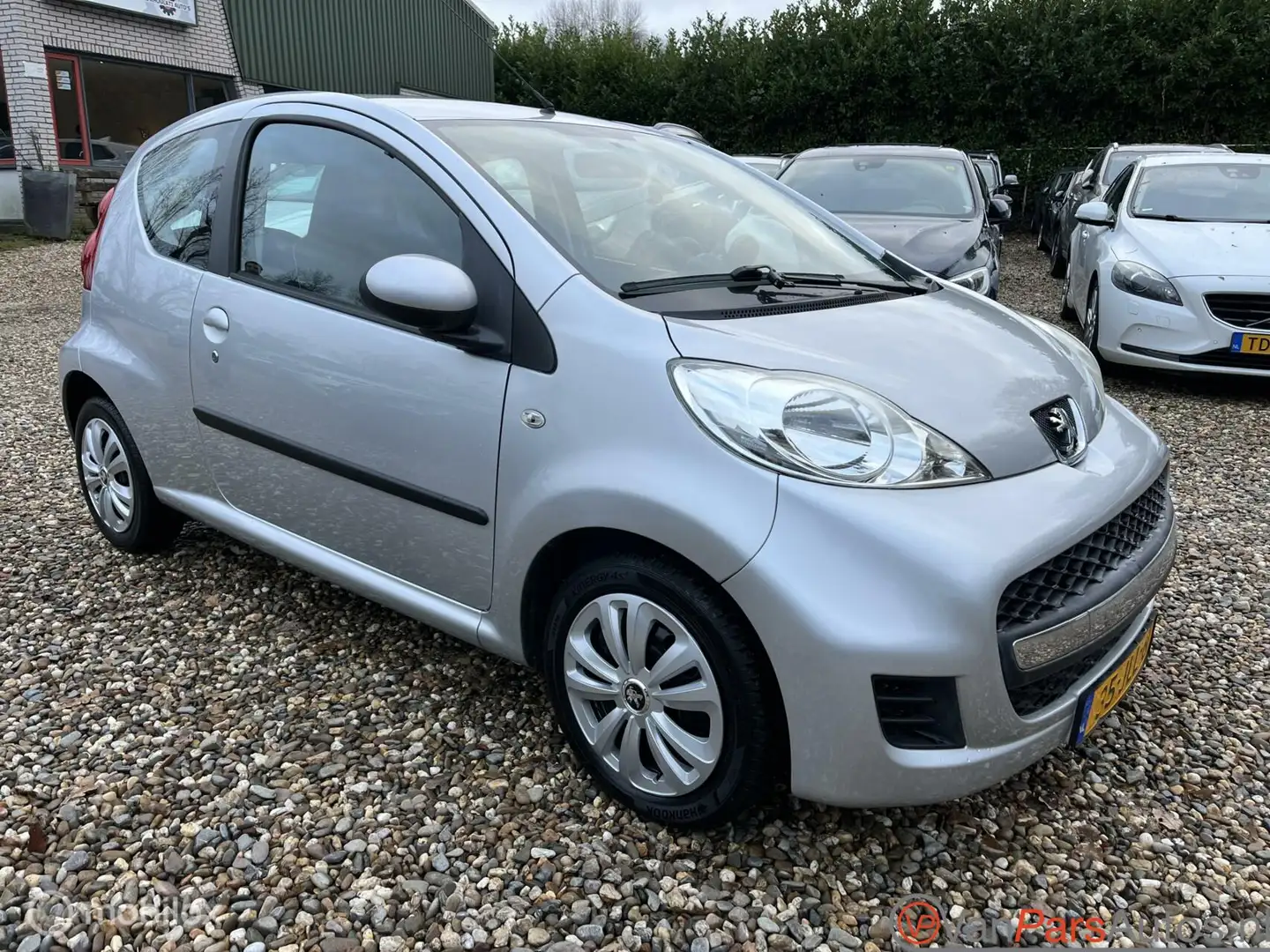 Peugeot 107 1.0-12V Sublime,Airco! Grijs - 2