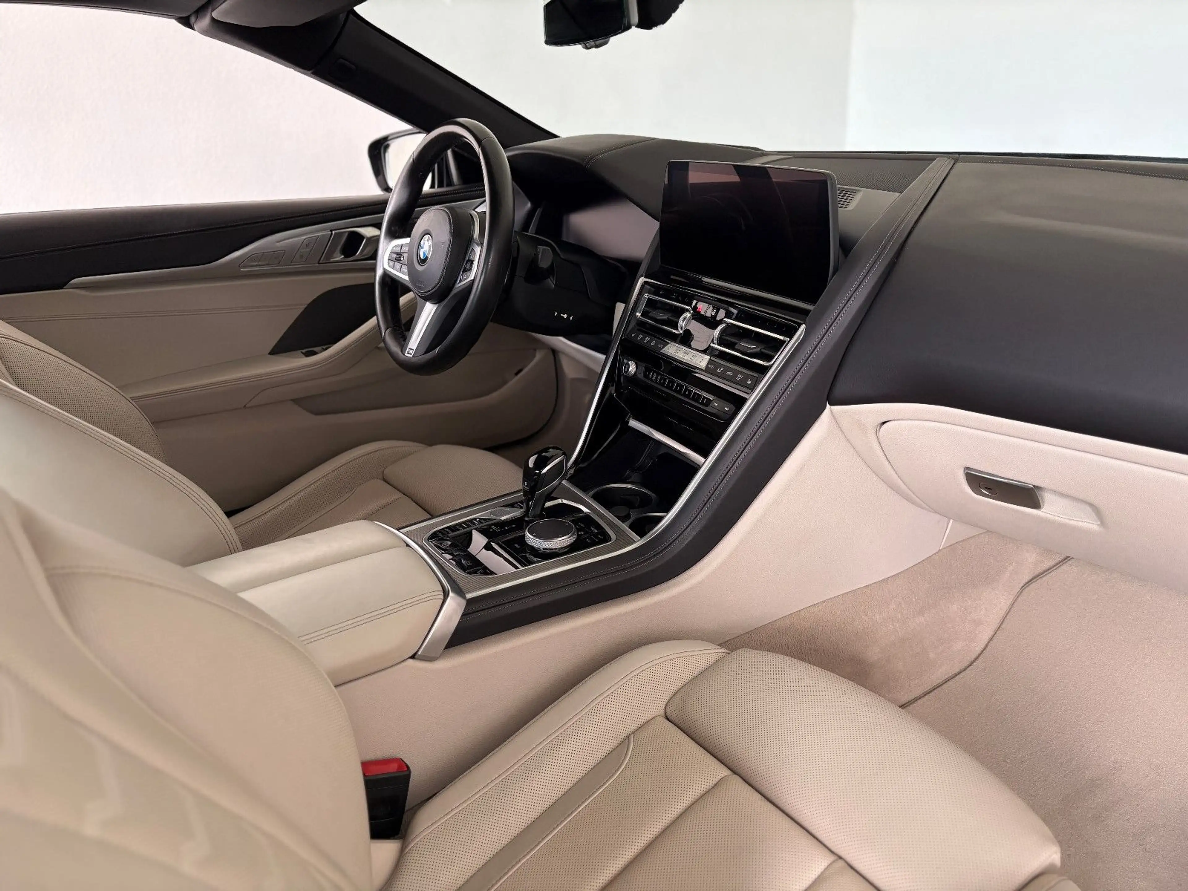 BMW 840 i xDrive Leder Navi Sport HUD CockpProf — photo 19