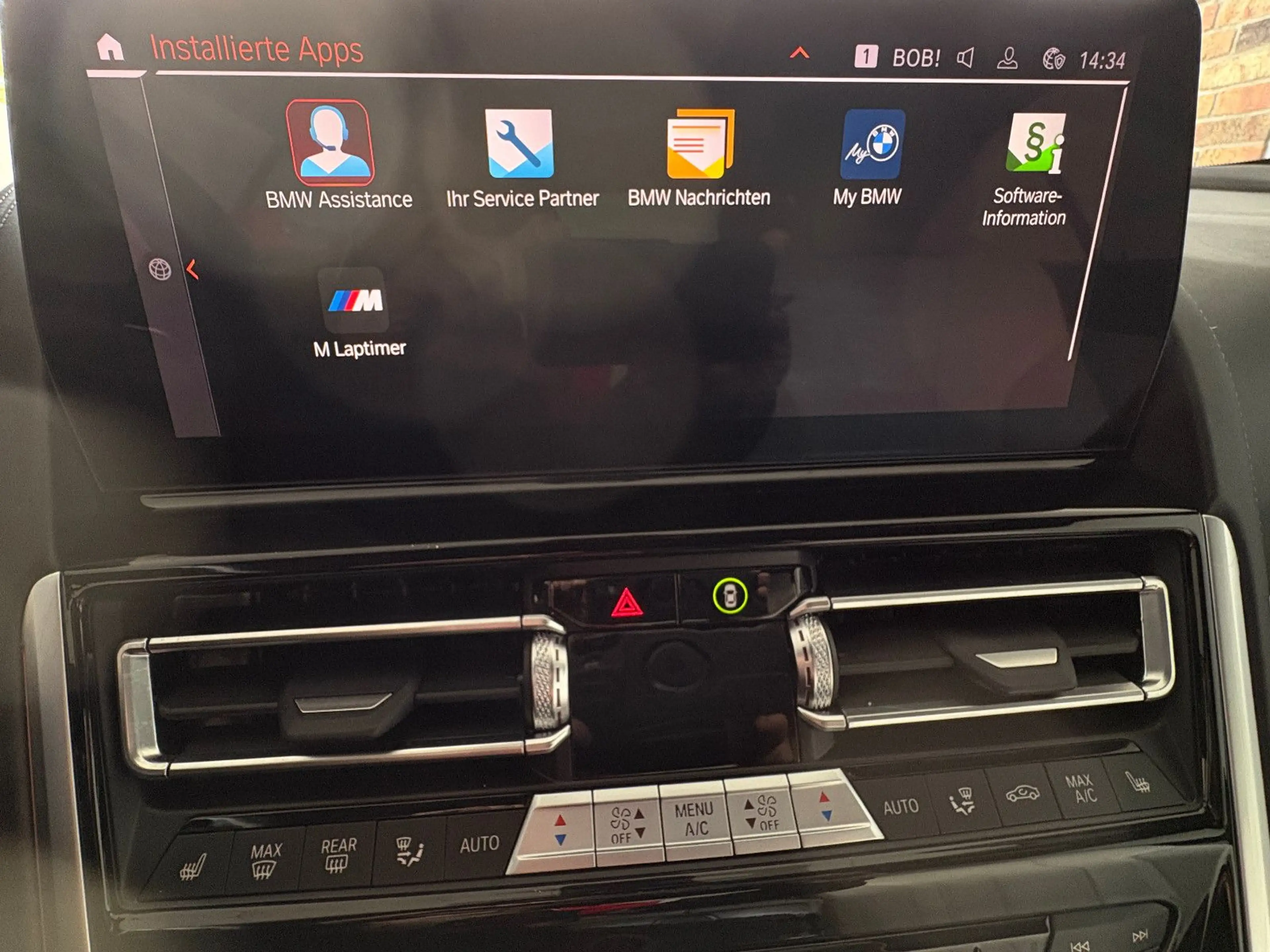 BMW 840 i xDrive Leder Navi Sport HUD CockpProf — photo 25