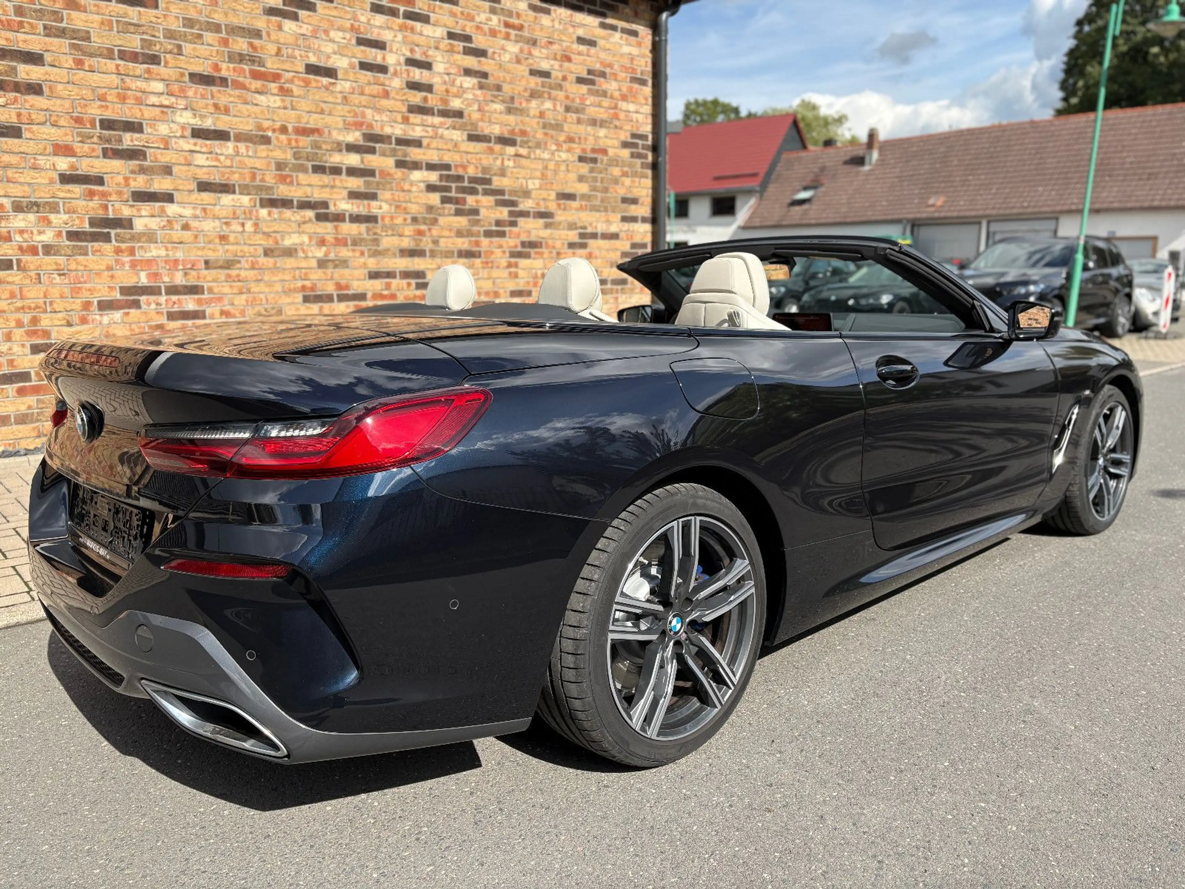 BMW 840 i xDrive Leder Navi Sport HUD CockpProf — photo 8