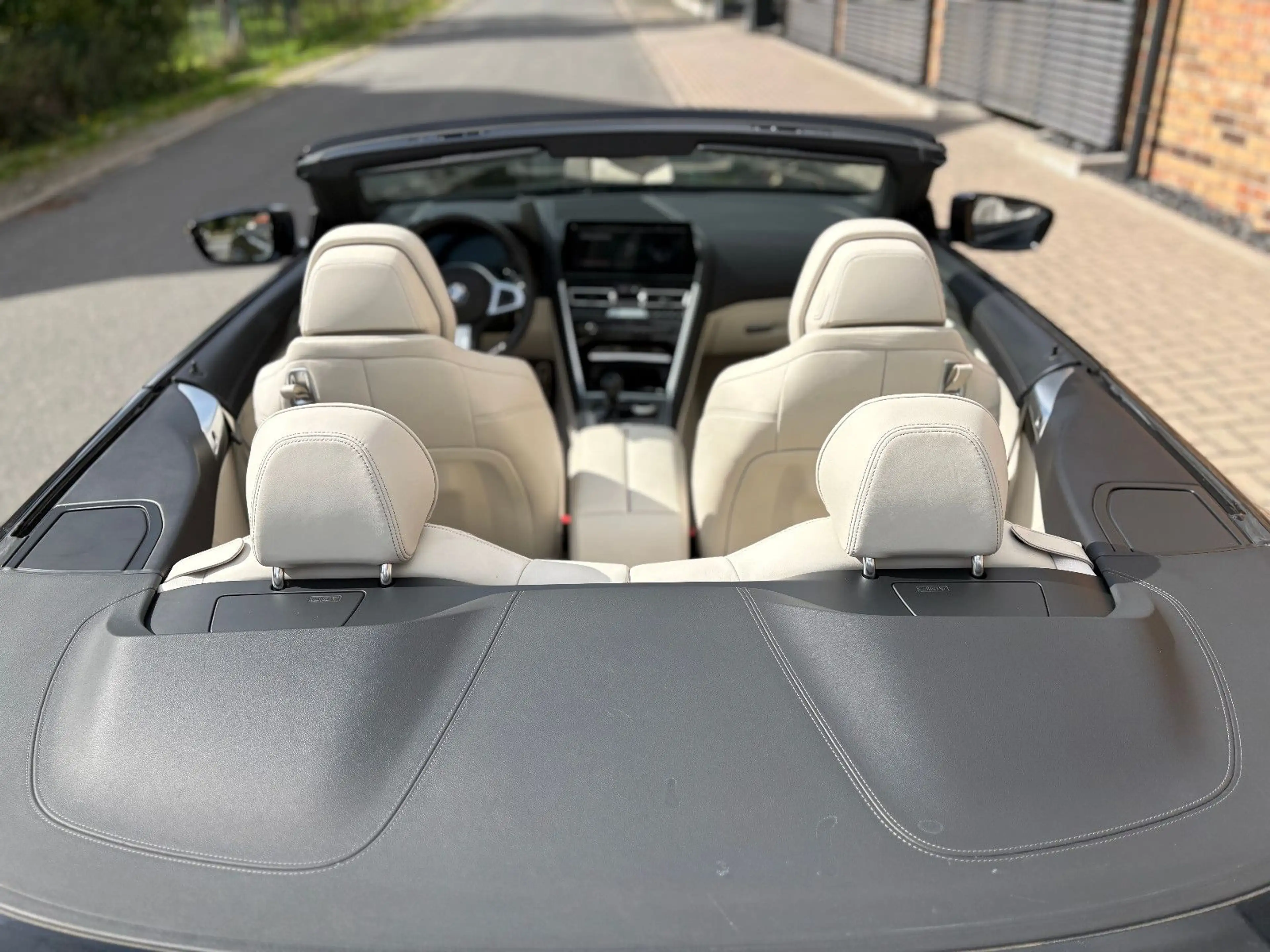 BMW 840 i xDrive Leder Navi Sport HUD CockpProf — photo 6