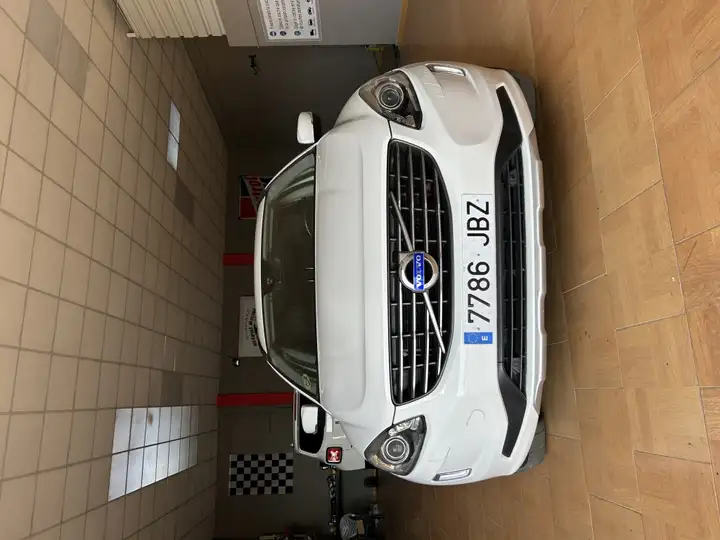 Volvo XC60 D3 Kinetic (CO2 149) 2015