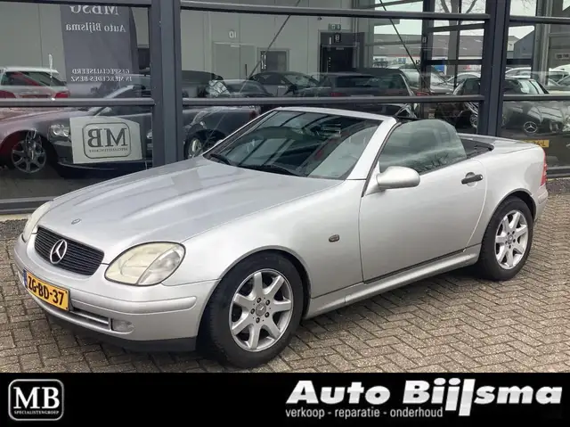 Mercedes-Benz SLK 230 K. Automaat, lederen bekleding, incl nwe apk en on