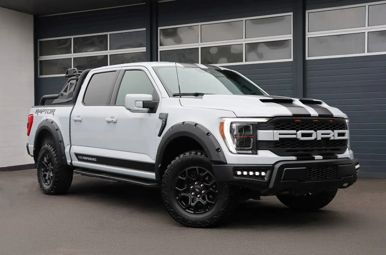 Ford F 150 5.0 V8/4x4/AHK/SHZ/APPLE/KAMERA/TOTW/SPUR Blanc - 1