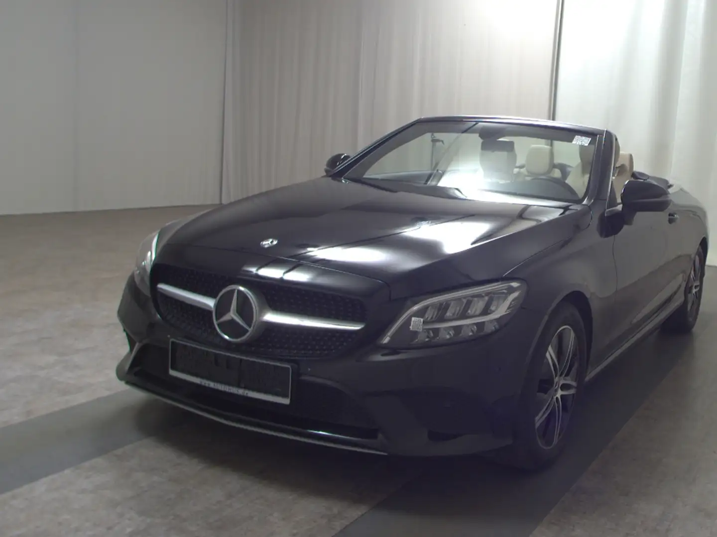 Mercedes-Benz C 220 d Cabrio Leder Navi LED Airscarf RFK Schwarz - 2