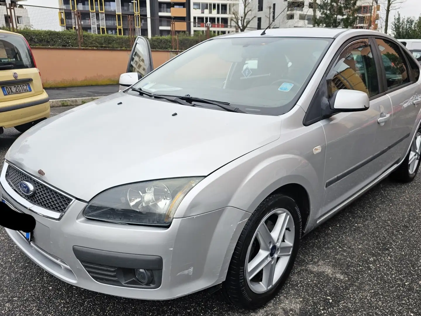 Ford Focus 5p 1.6 tdci LE 90cv - 1