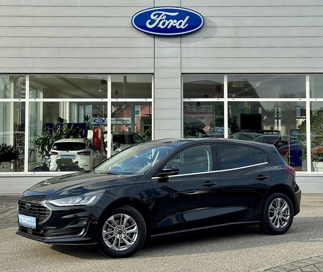 Ford Focus Titanium - FahrerassistenzP. - WinterPaket Schwarz - 1