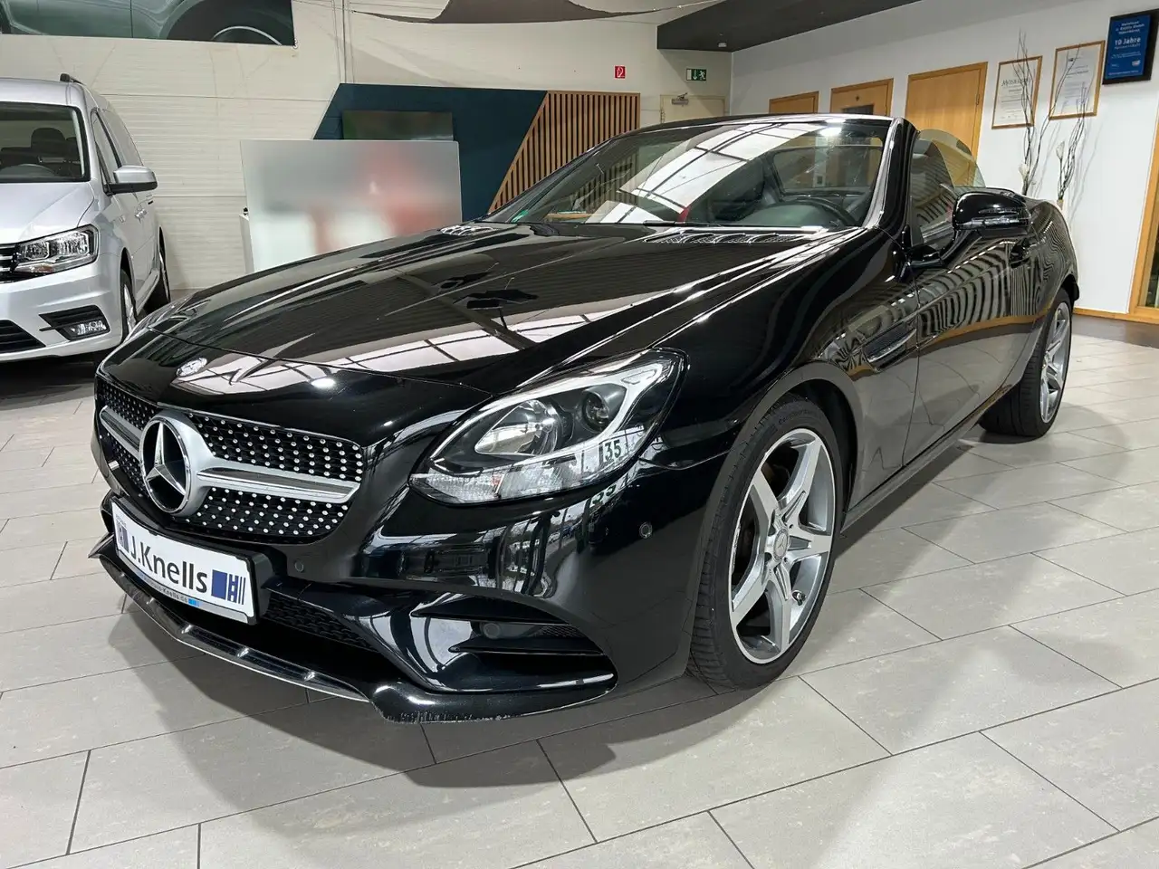 Mercedes-Benz SLC 200