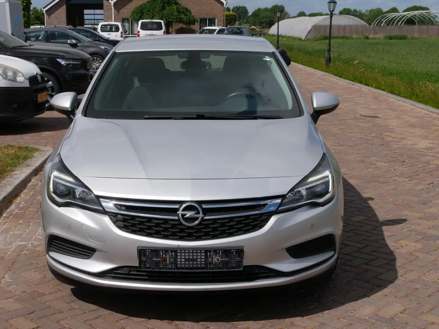 Opel Astra 1.6 CDTI Business+ HB 2018 AC NAVI PDC **MARGE*** Grau - 2