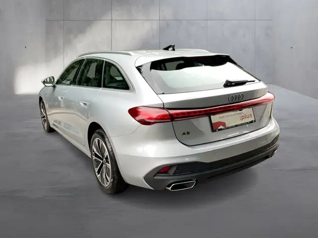 Audi A5 view 3