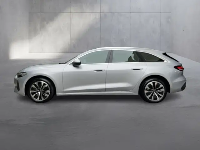 Audi A5 view 2