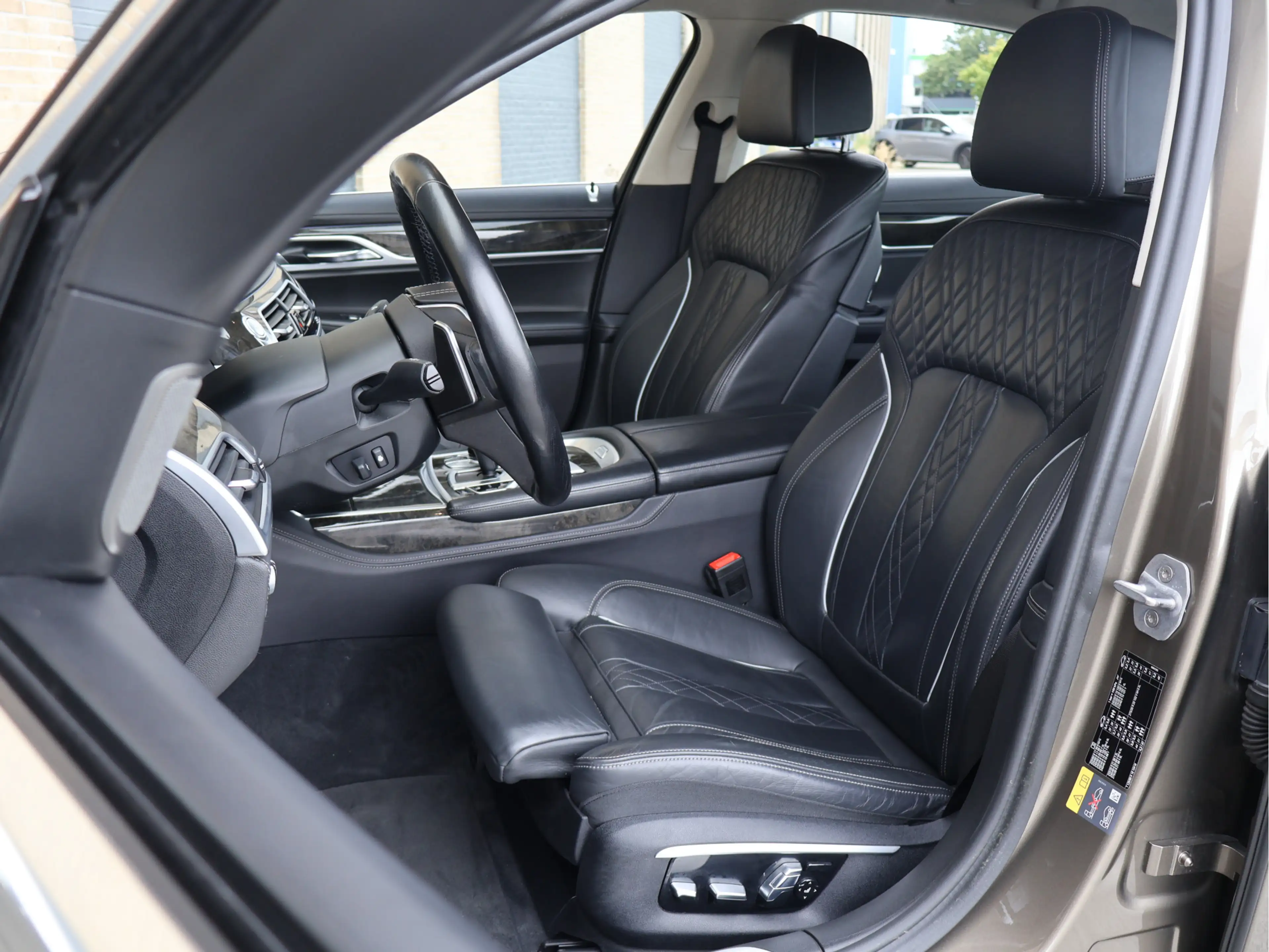 BMW 740 7-serie 740e iPerformance High Executive Laserligh — photo 9