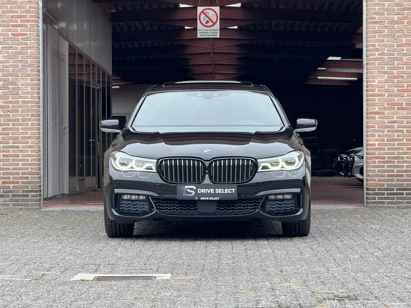 BMW 730 d xDrive M-Pack | LED | Soft Close | 360 | CarPlay Noir - 2