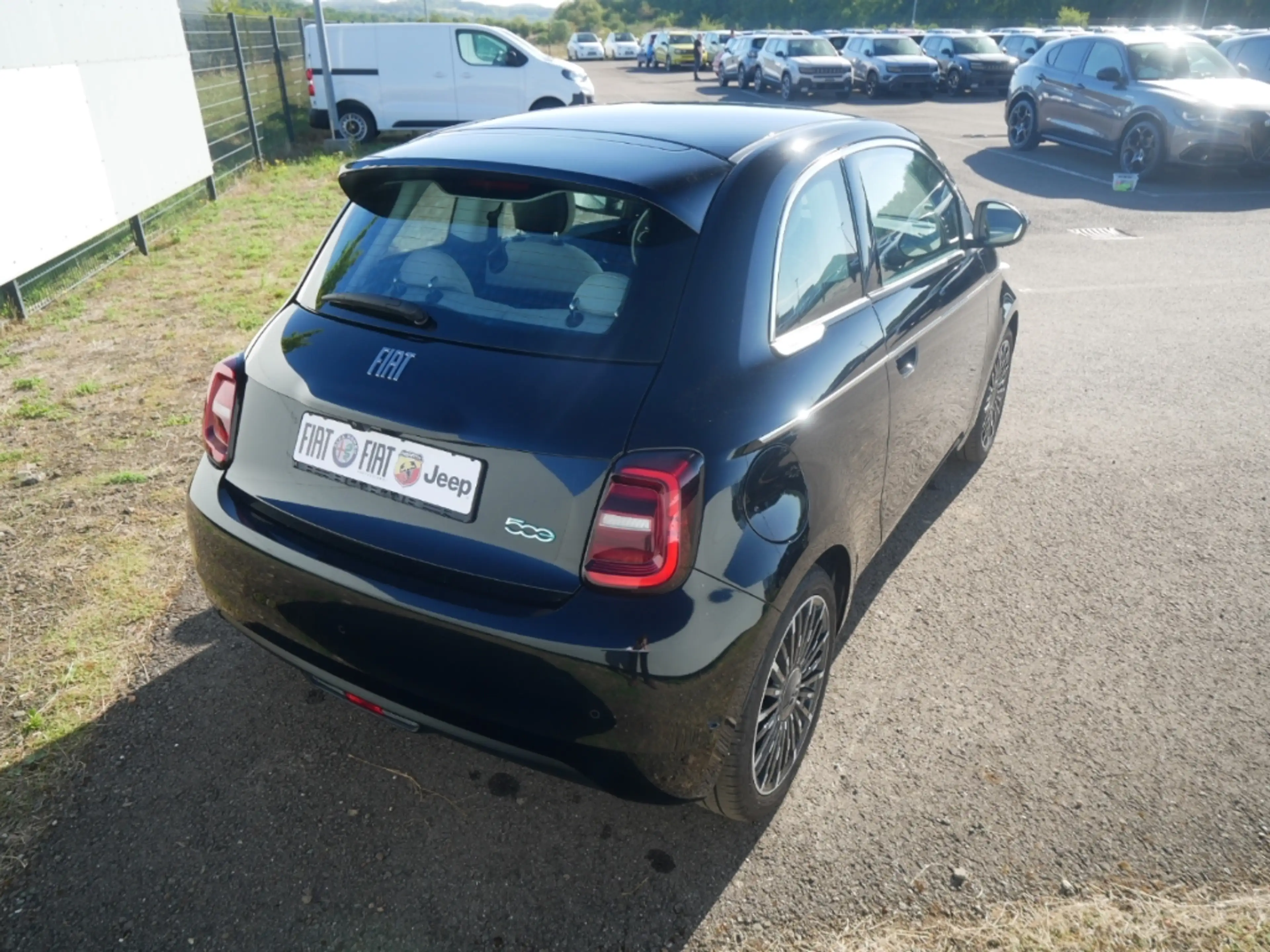 Fiat 500e BY BOCELLI AT 42 Kwh 118PS LED NAVI WINTER — photo 3