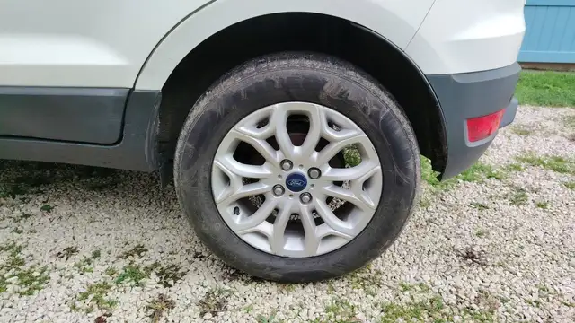 Ford Ecosport view 19