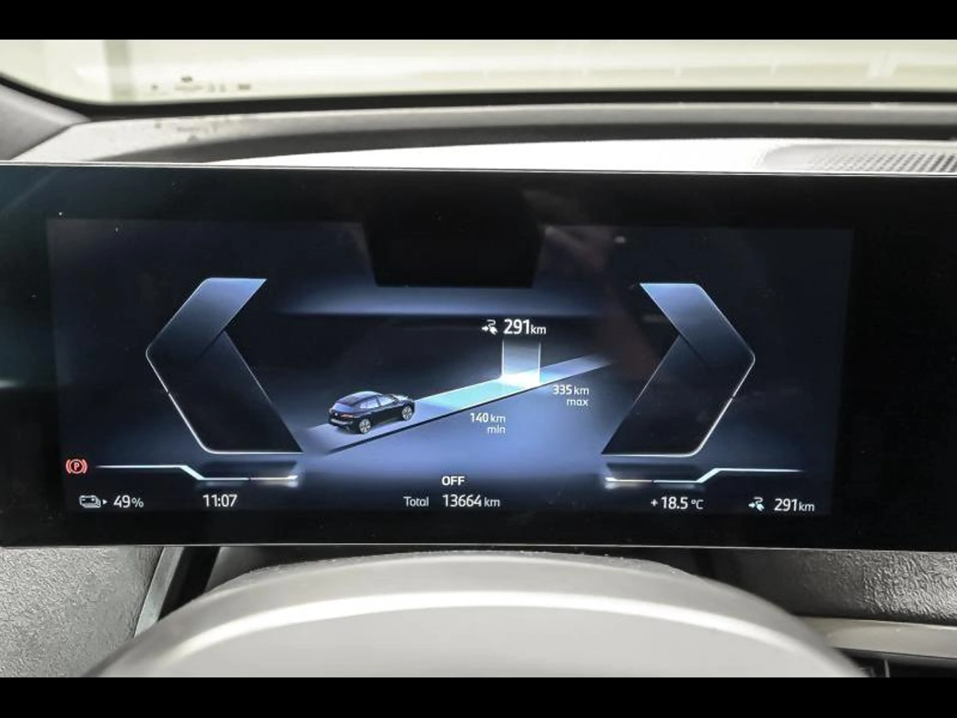 BMW iX xDrive45 - M PACK PRO|DASS+|360CAM|H&K|PANO| — photo 10