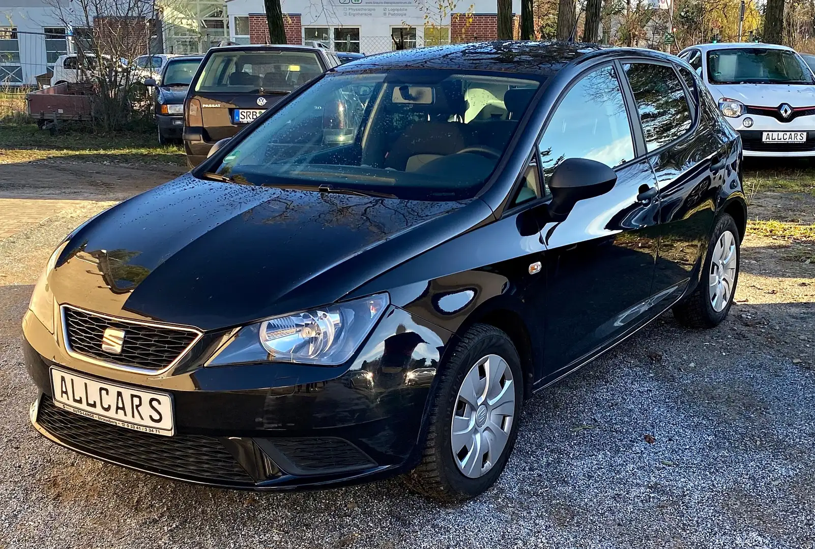 SEAT Ibiza Reference Salsa, gepflegt! HU/AU neu!! Schwarz - 2