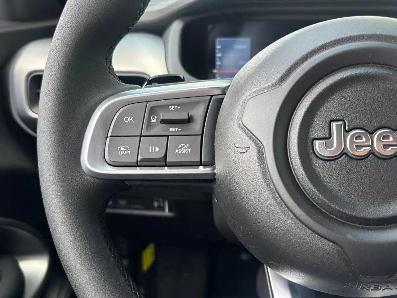 Jeep Avenger 2026 — фото 15