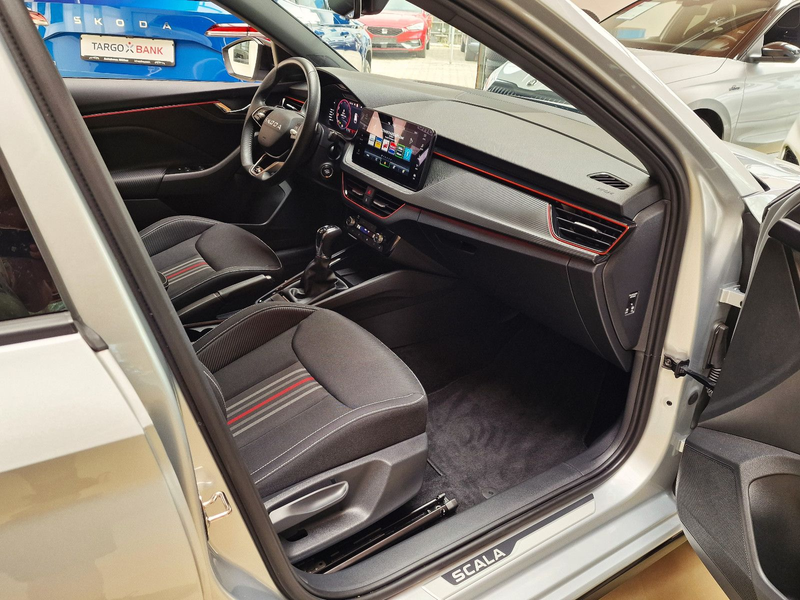 Skoda Scala II Monte Carlo DSG AHK 5J-GAR MATRIX NAVI — photo 11