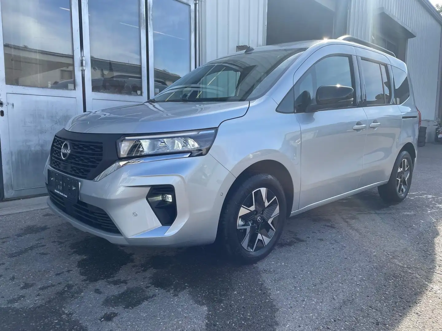 Nissan Townstar Townstar L1 DIG-T 130 Tekna 7DCT Tekna Silber - 1