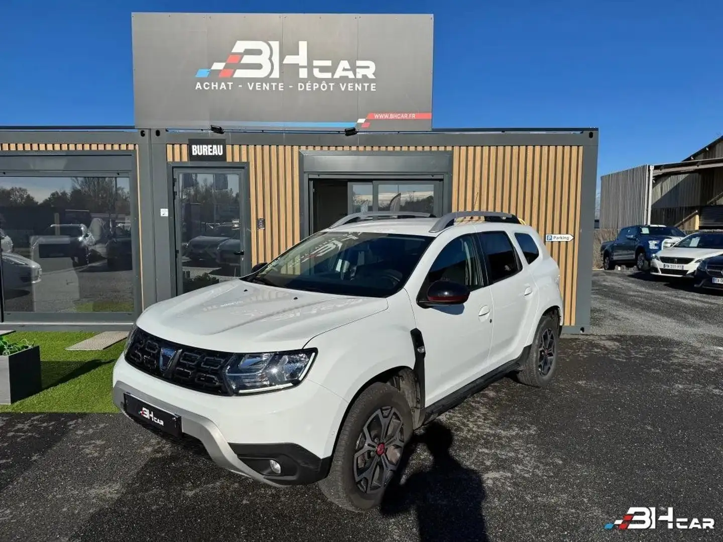 Dacia Duster 1.5 BLUEDCI 115ch TECHROAD 4X2 Attelage cam multiview carplay Weiß - 1