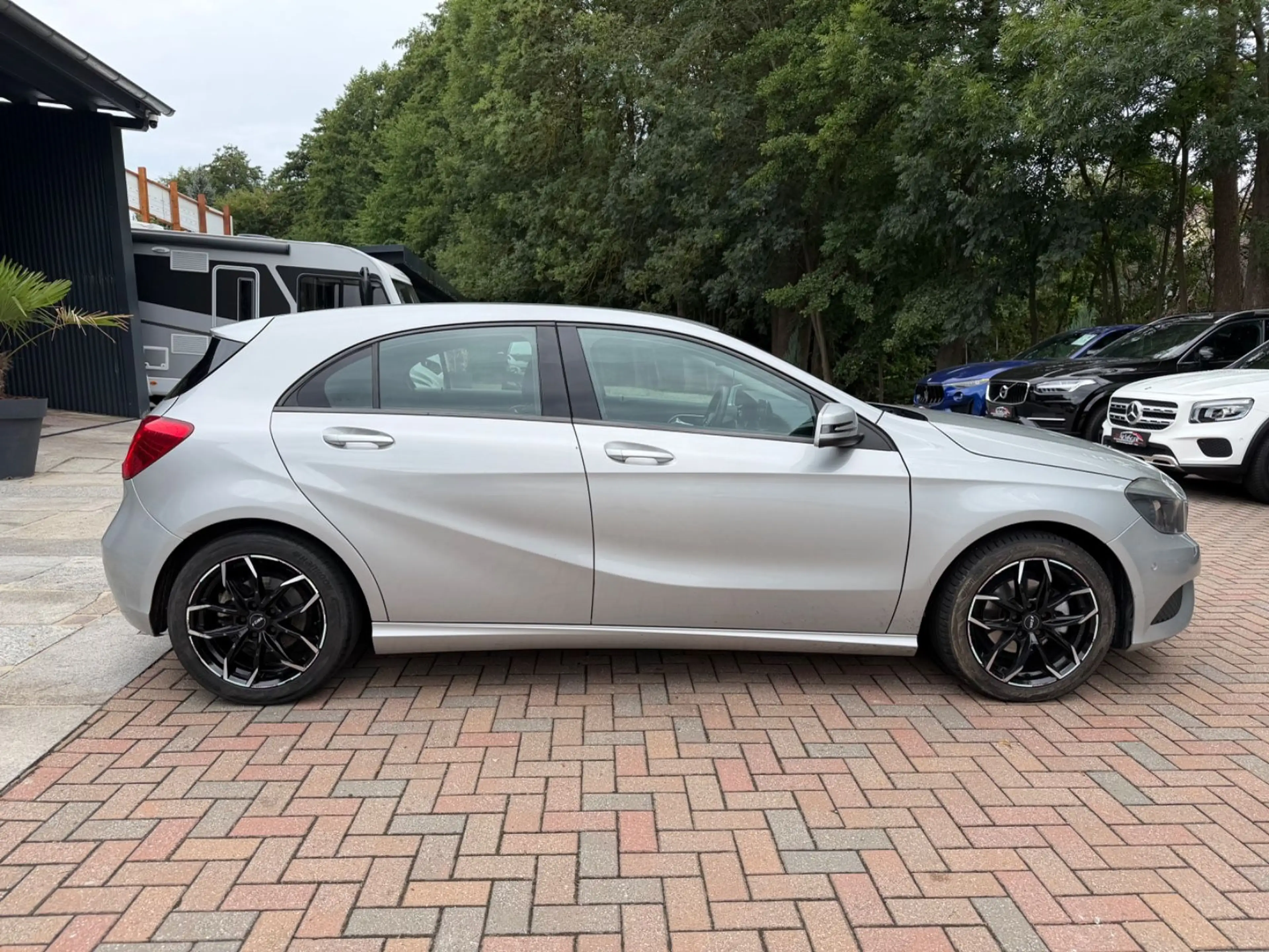 Mercedes-Benz A 180 BlueEfficiency Klima 8-Fach Euro 6 — photo 4