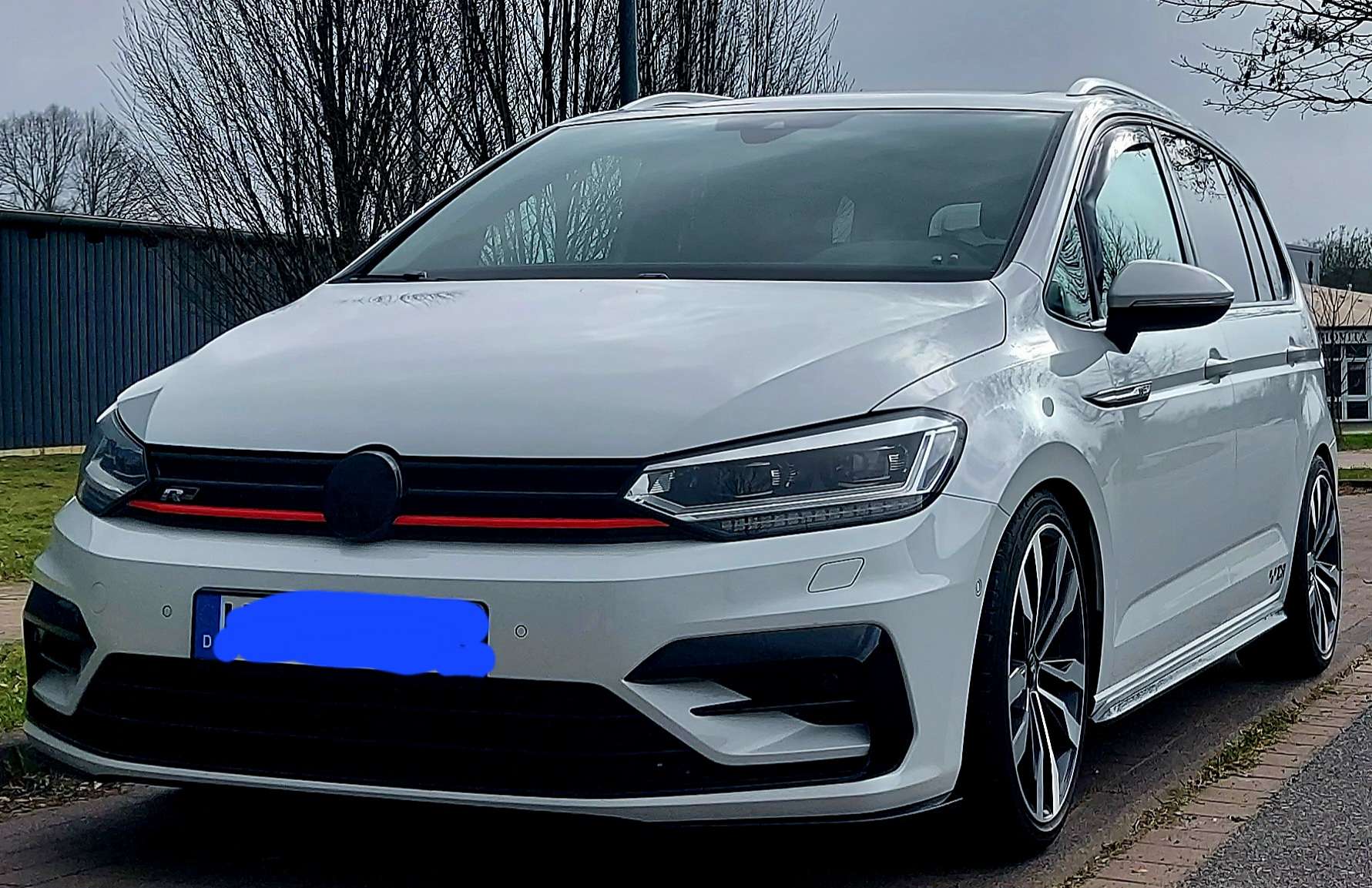 Second hand Volkswagen Touran 2.0