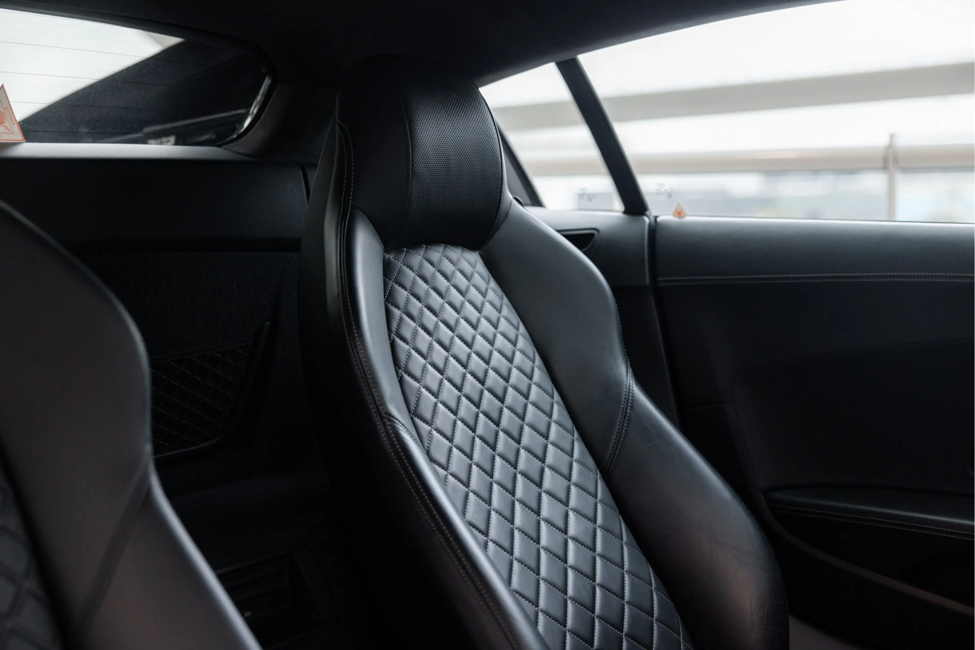Audi R8 5.2 | Performance | Quattro | Carbon | S Tronic | — photo 10