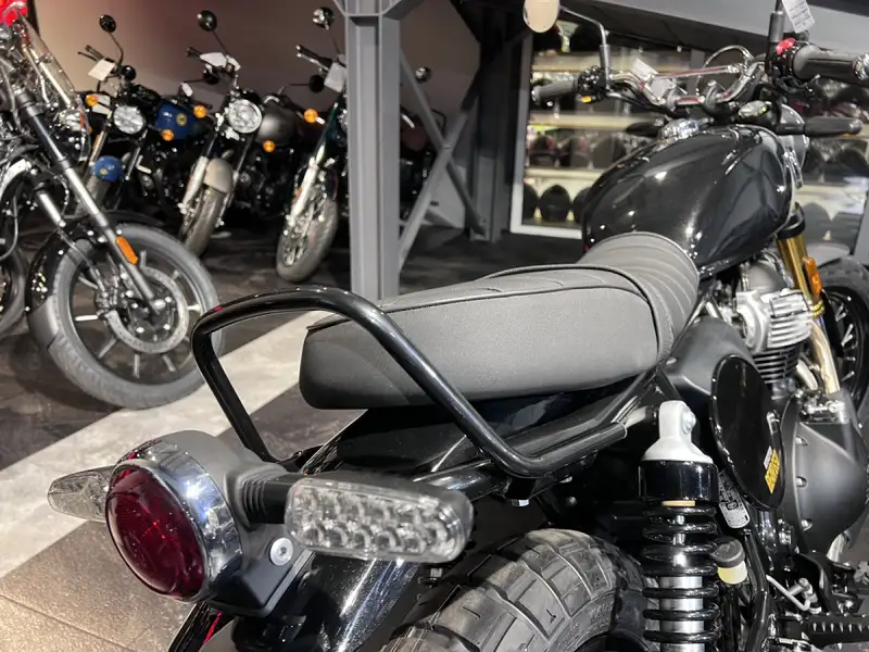 Royal Enfield Bear 650 Golden - foto 5