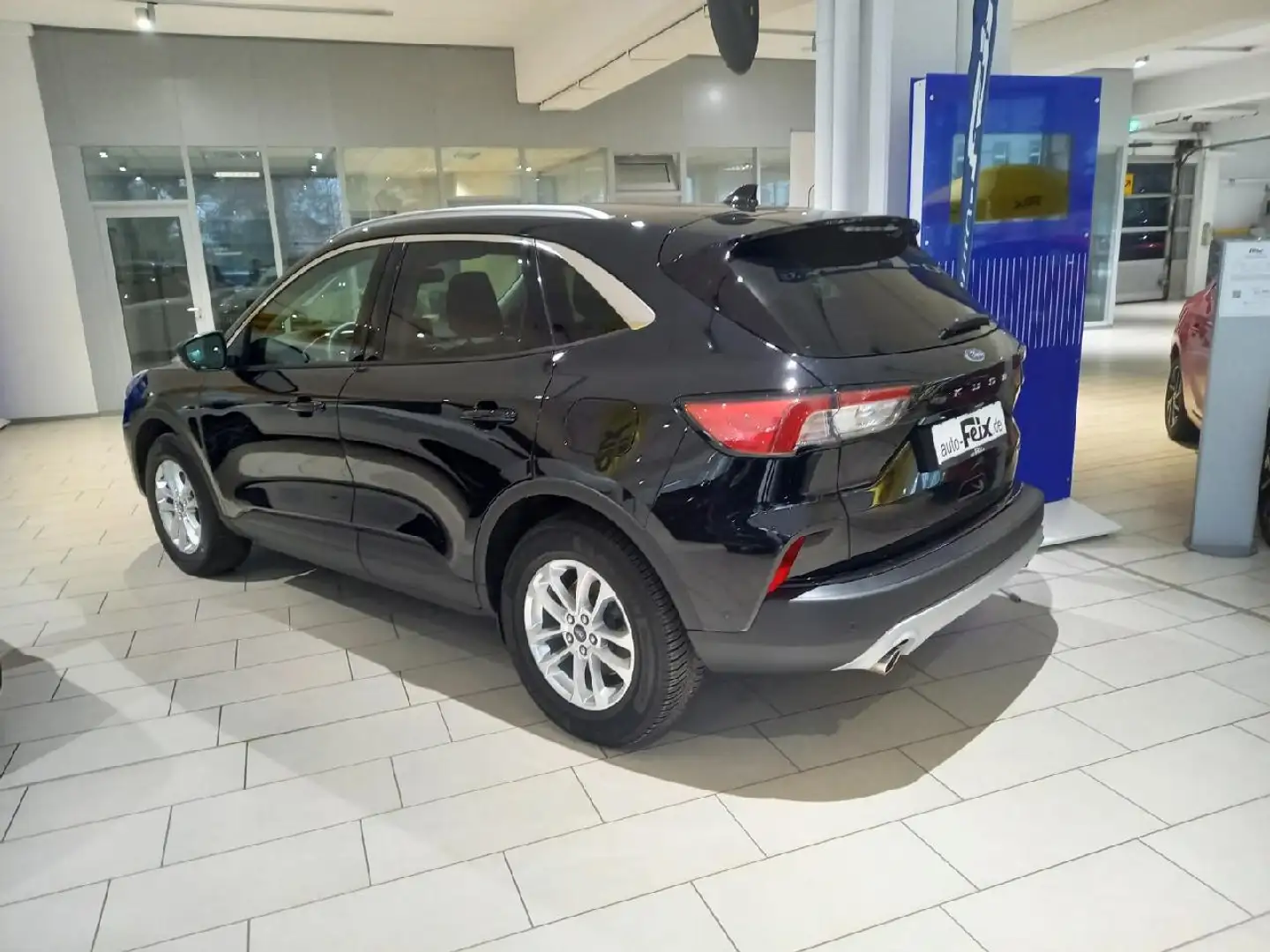 Ford Kuga Kuga Hybrid Titanium X Schwarz - 2