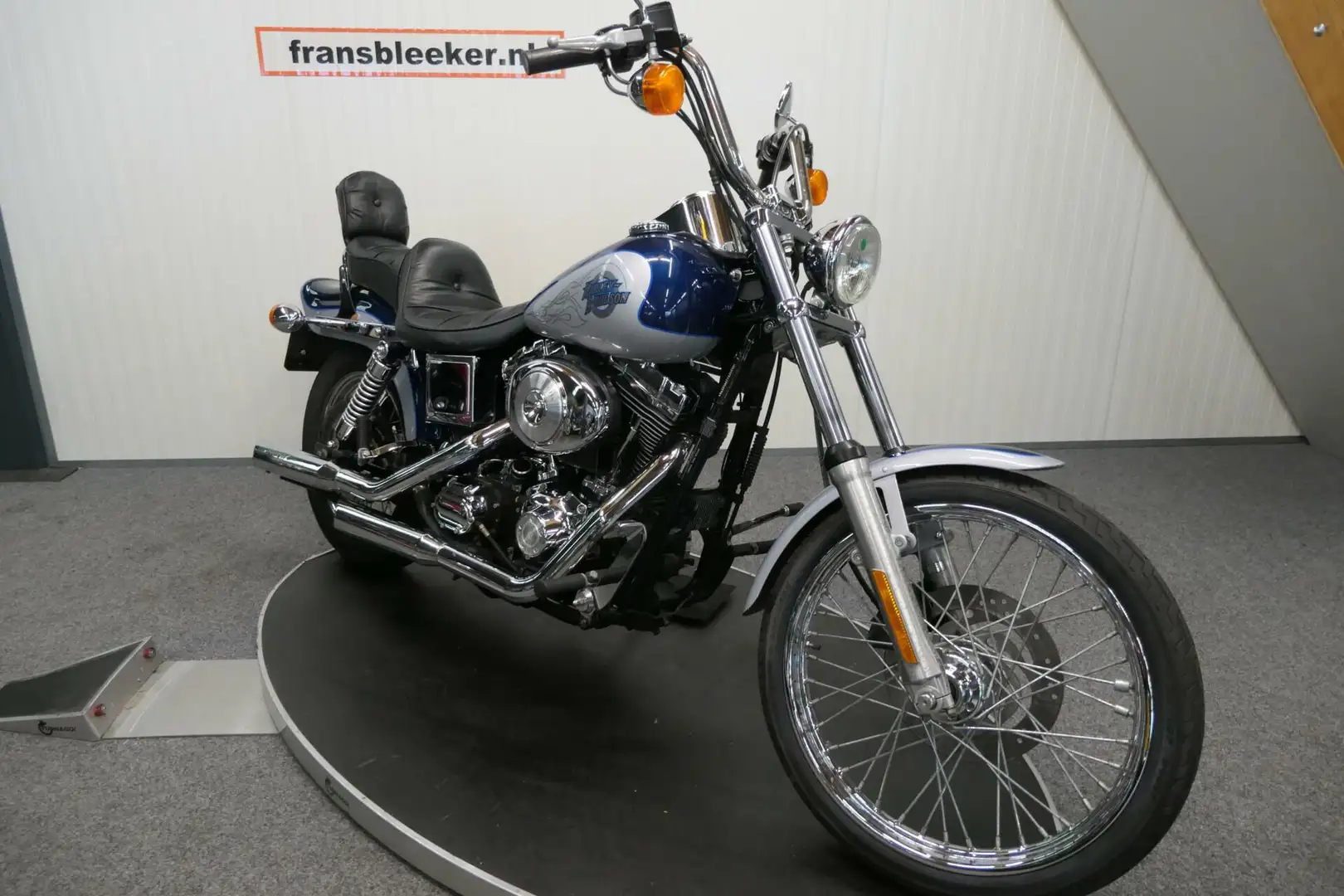 Harley-Davidson Dyna Wide Glide 88 FXDWG Azul - 2