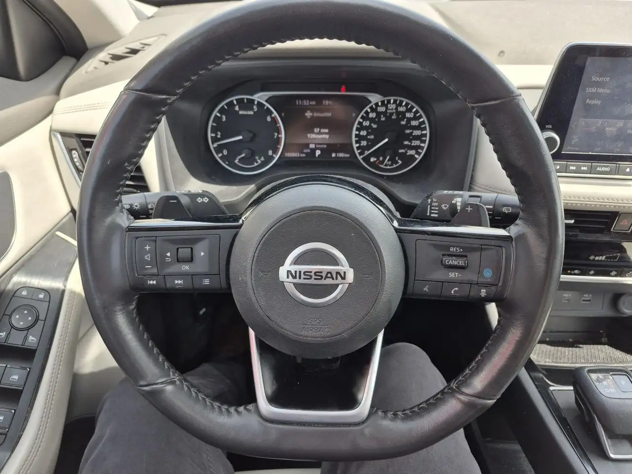 Nissan Rogue fotografie Nissan Rogue