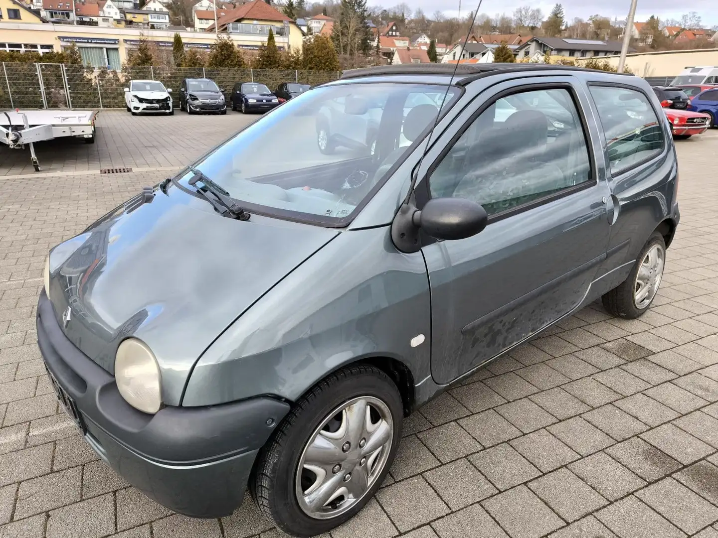 Renault Twingo 1.0 Plus Green - 1