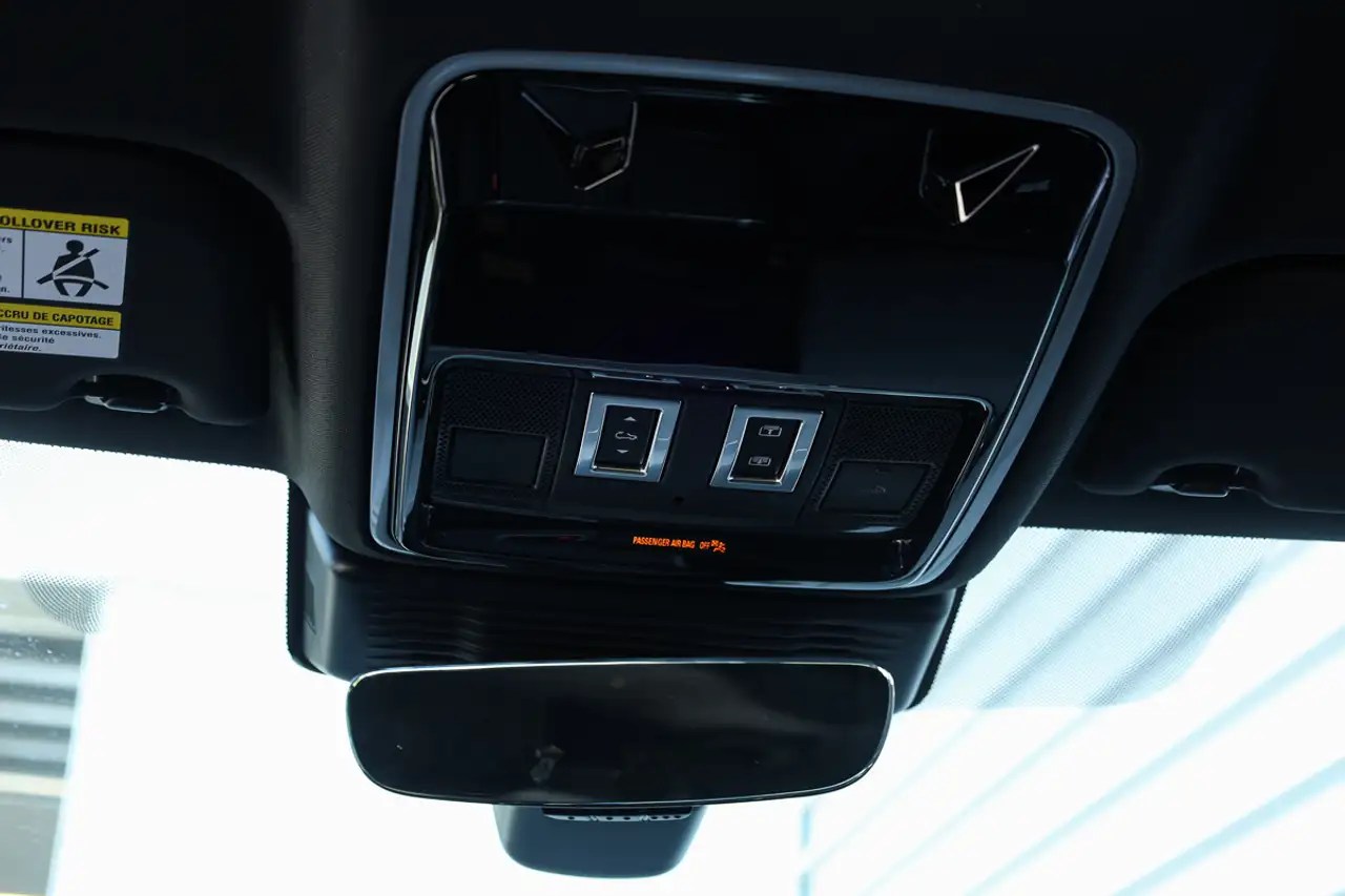 Land Rover Range Rover Velar снимка Land Rover Range Rover Velar