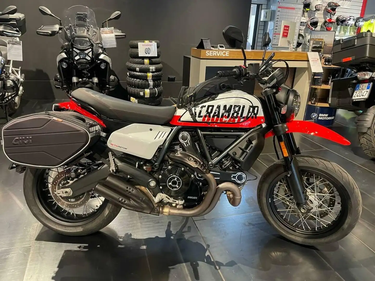 Ducati Icon my21 - 1