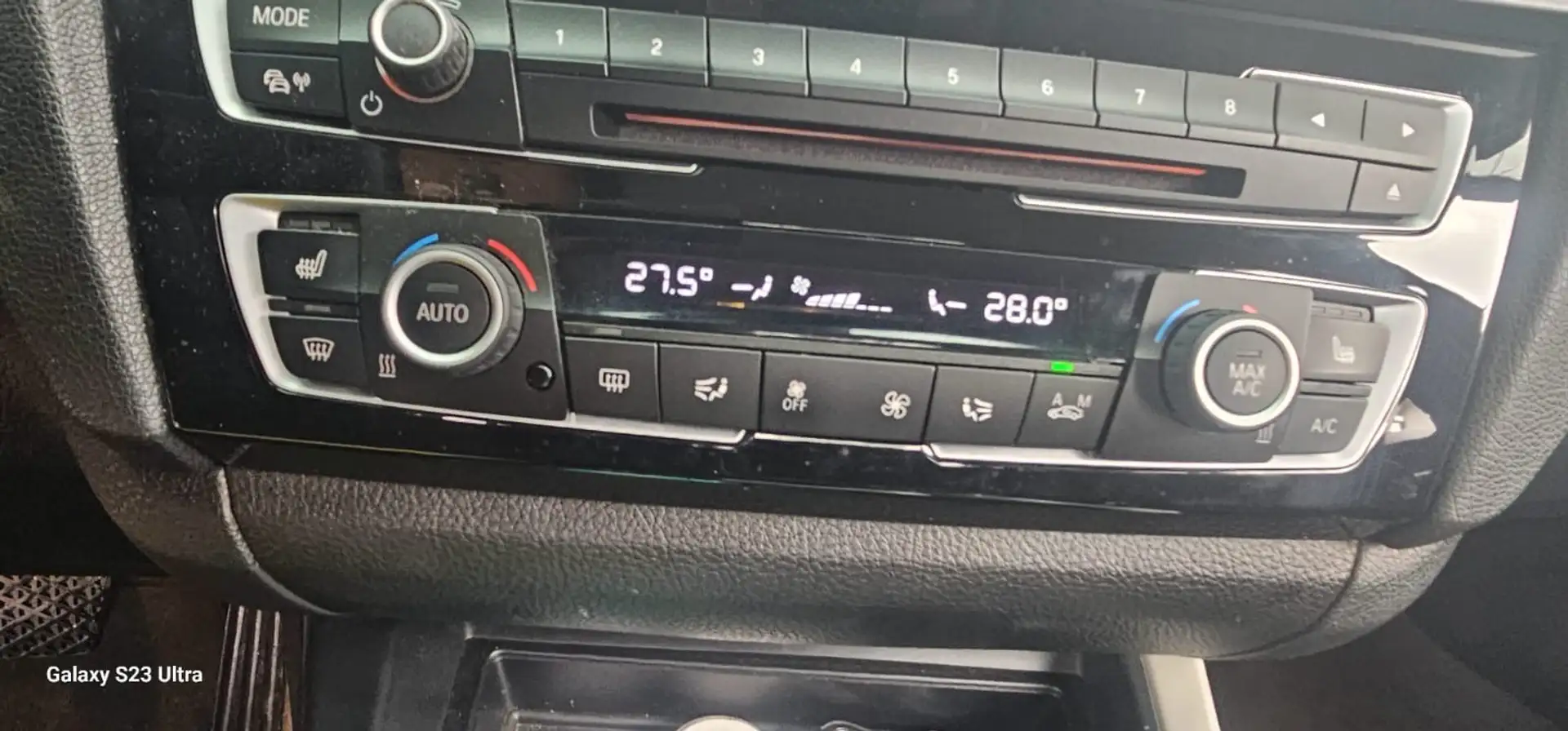 BMW 116 116d Advantage 5p auto - 1