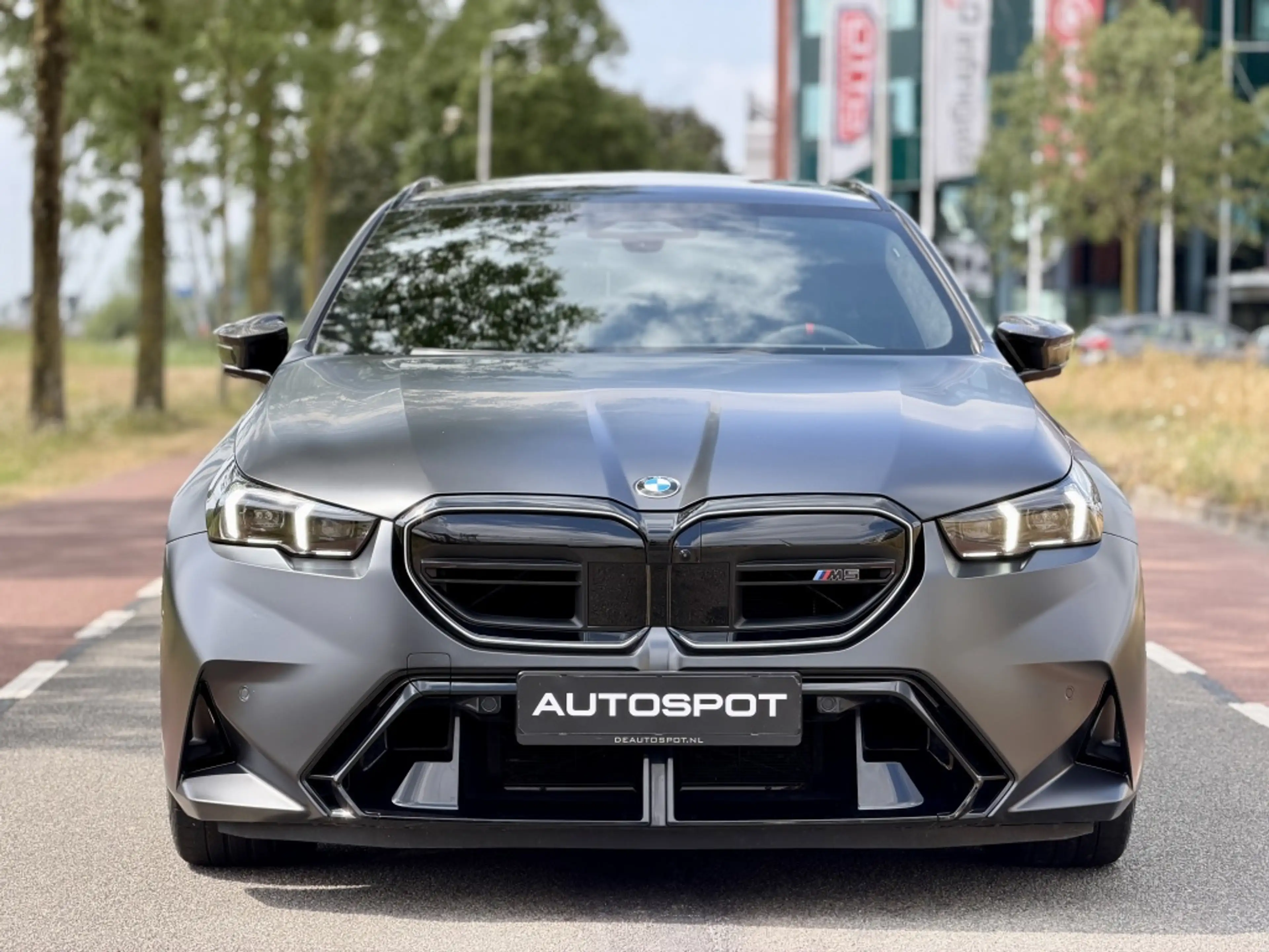BMW M5 Touring Pano Keramisch HUD M-Drive Carbon B&W — photo 33