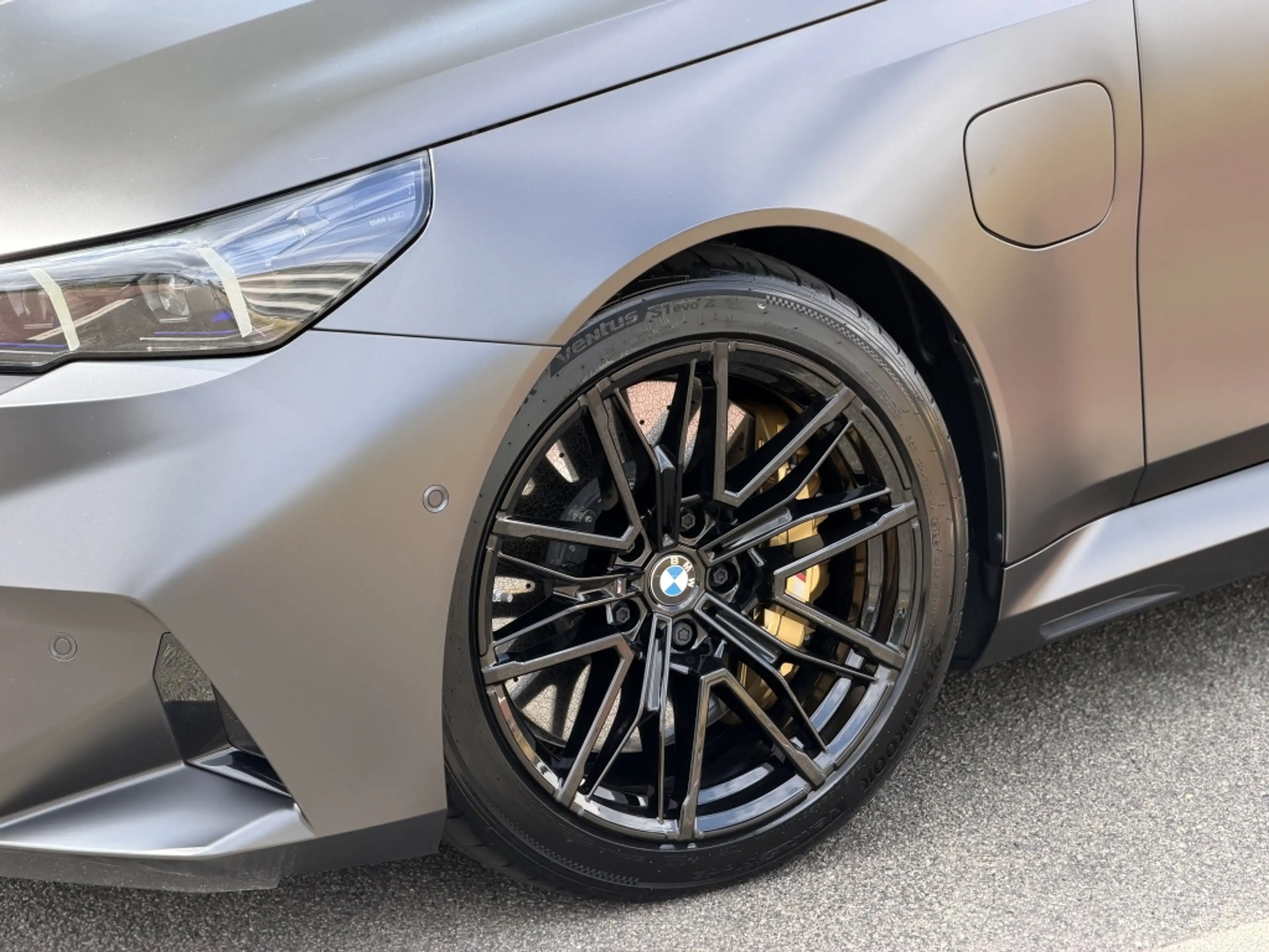 BMW M5 Touring Pano Keramisch HUD M-Drive Carbon B&W — photo 36