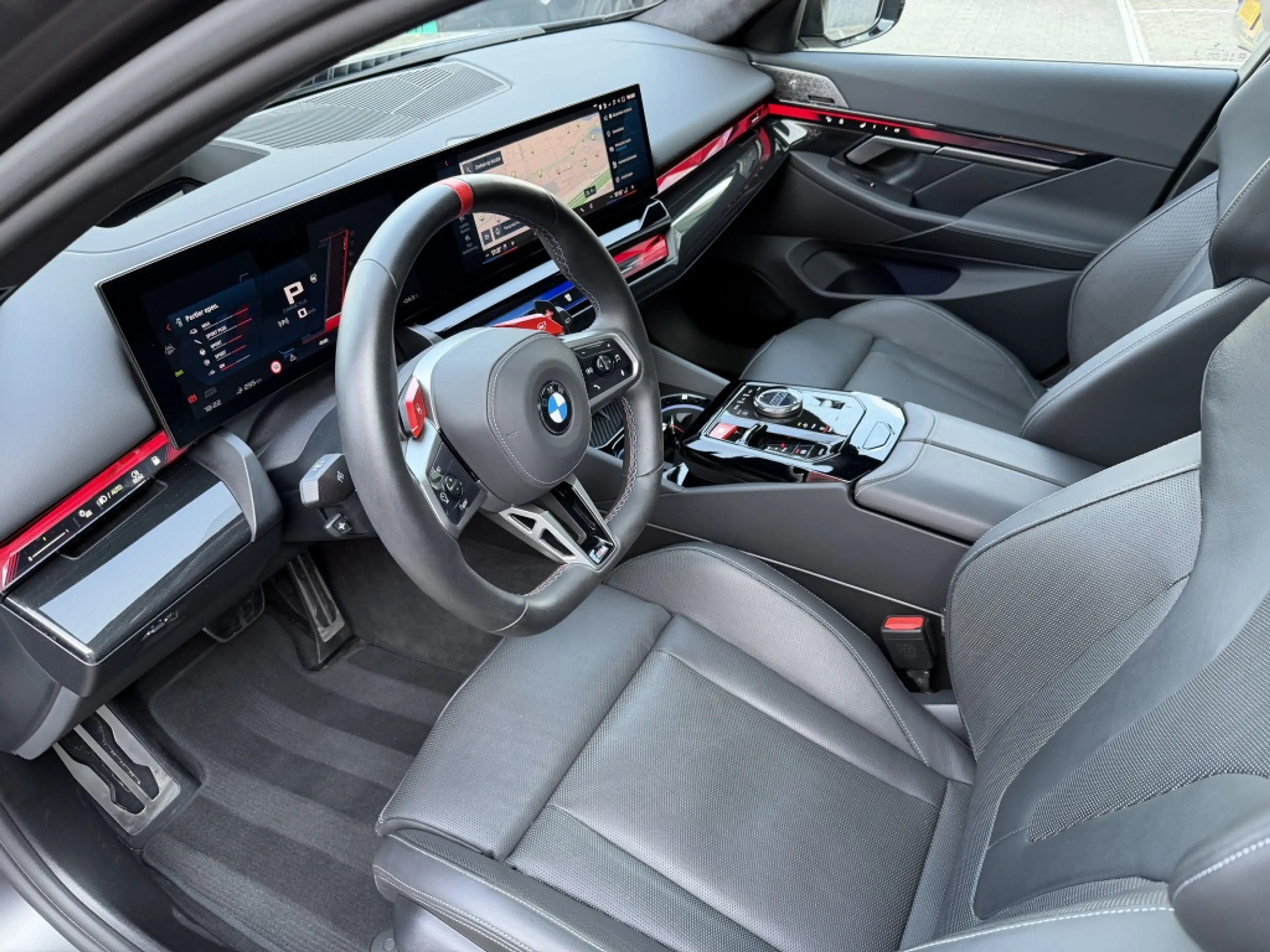 BMW M5 Touring Pano Keramisch HUD M-Drive Carbon B&W — photo 5