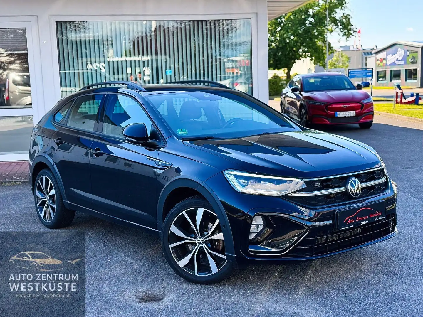 Volkswagen Taigo 1.5TSI DSG R-Line ACC Matrix IQLight Kamer Noir - 1