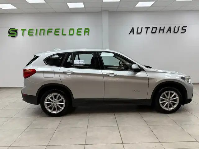 BMW X1 view 4