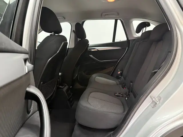 BMW X1 view 13