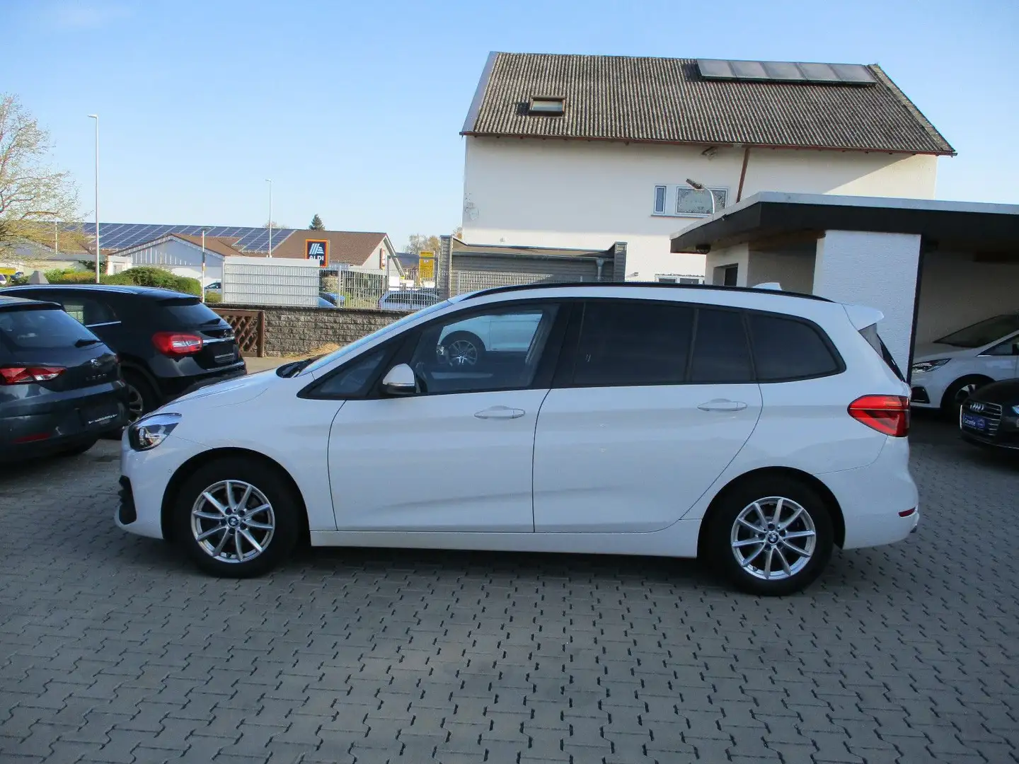 BMW 216 d NAVI PDC SITZH TEMPOMAT ALU Weiß - 1
