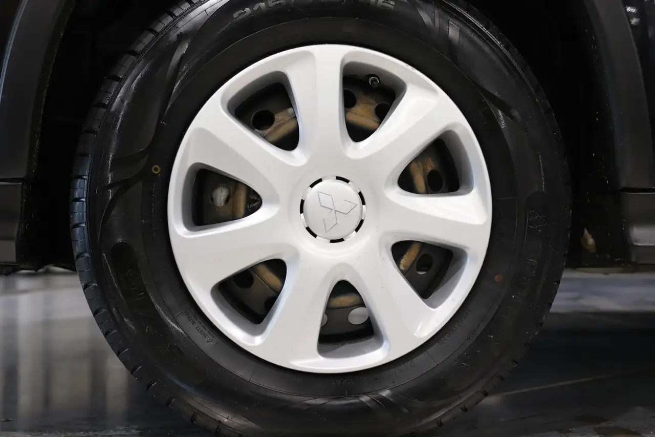 Mitsubishi RVR снимка Mitsubishi RVR