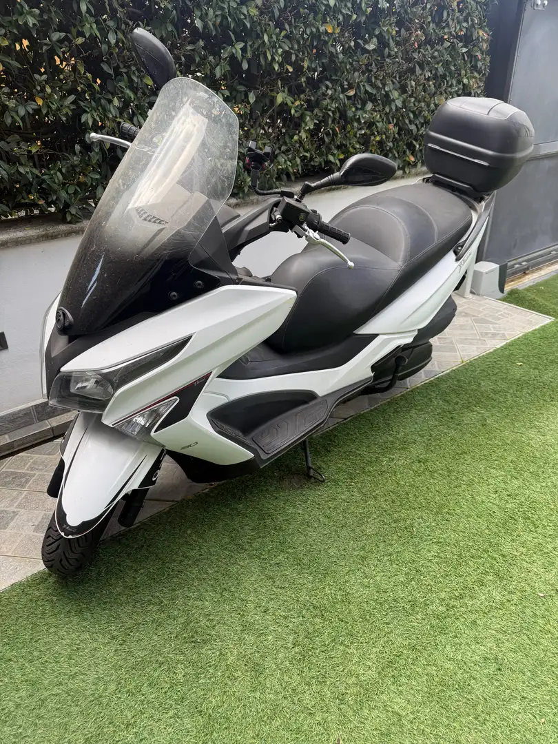 Kymco X-Town Xtown 300i Wit - 1