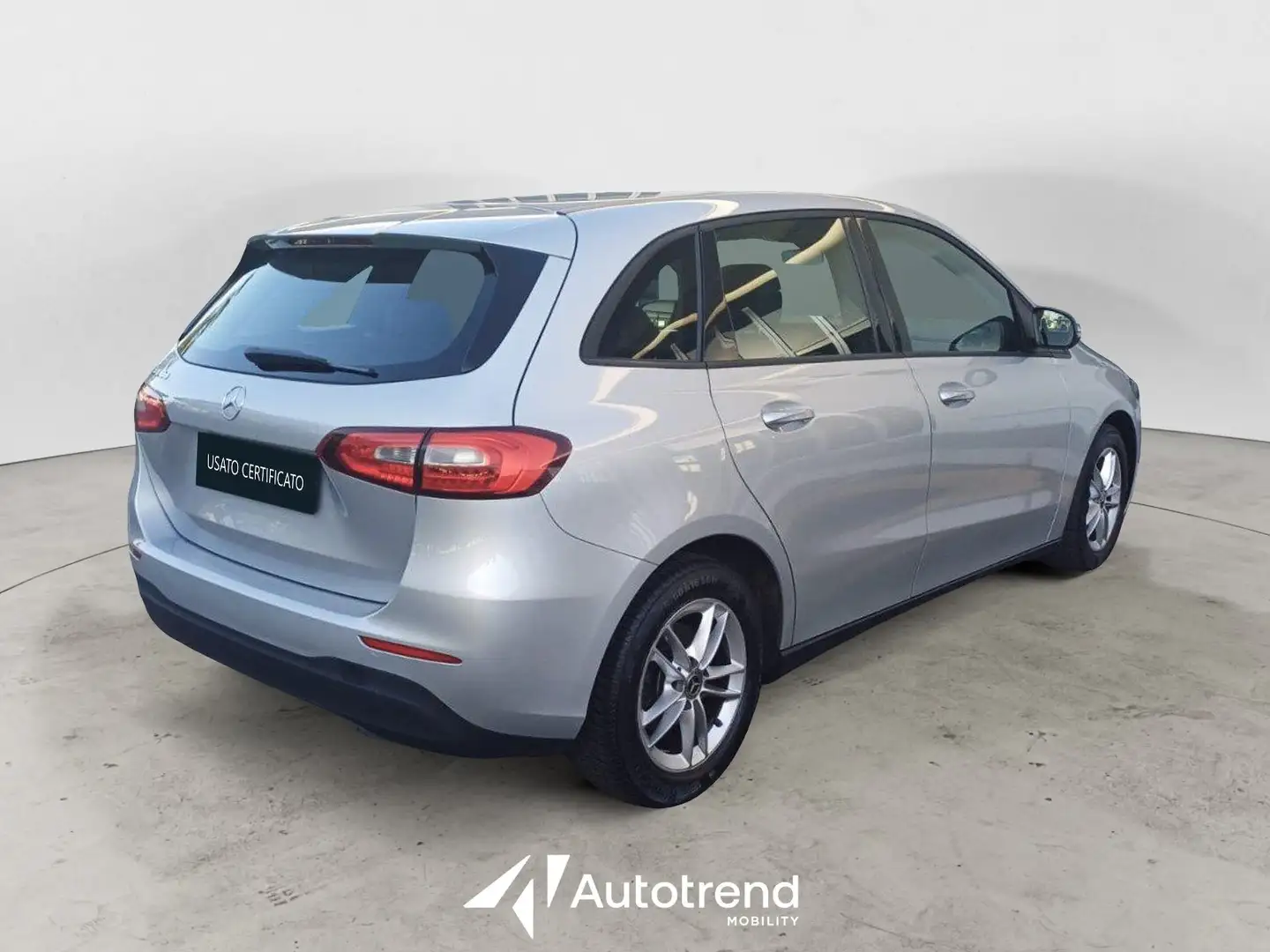 Mercedes-Benz B 180 B 180 d 116 CV Automatica NAVI Executive Argento - 2