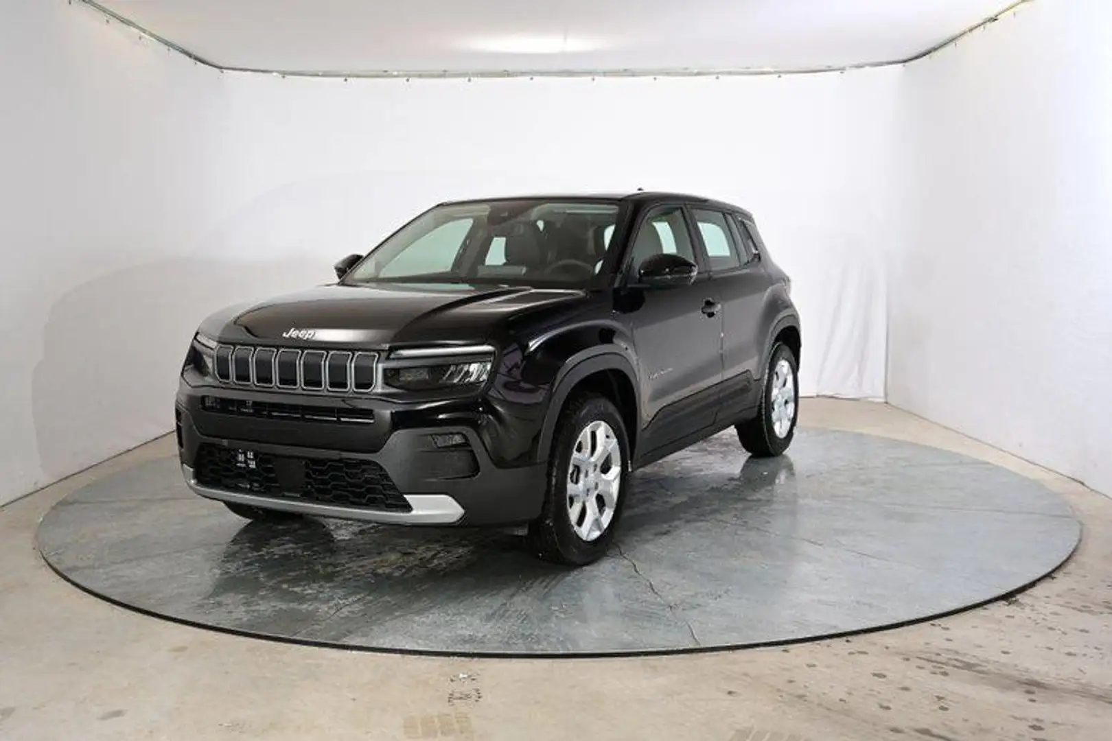 Jeep Avenger Altitude 1.2 E-Hybrid 6-Stufen-DCT 74 kW (101 P... Schwarz - 1
